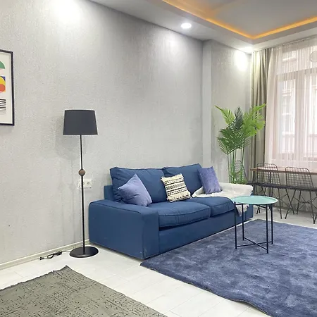 Prime Location 1br Flat Near Taksim